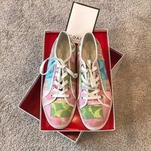 Coach sneakers size 8.5 width M